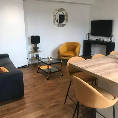 Charmant T2 Renove Et Climatise Chez Cathy Ceyrat Exterior foto