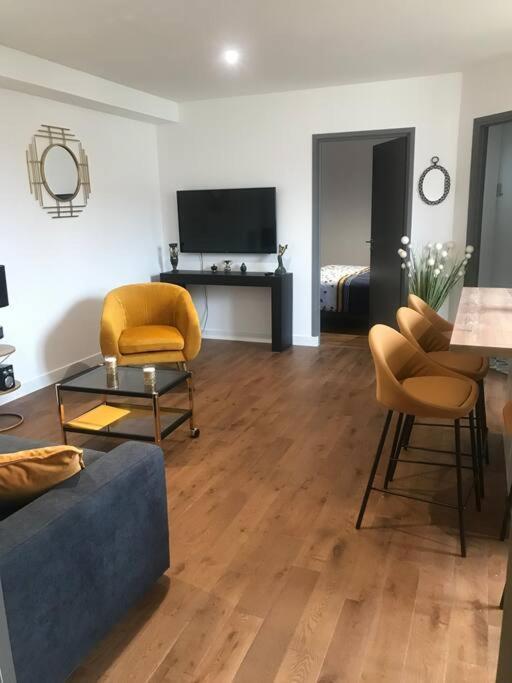Apartment T2 Renove Et Climatise Chez Cathy