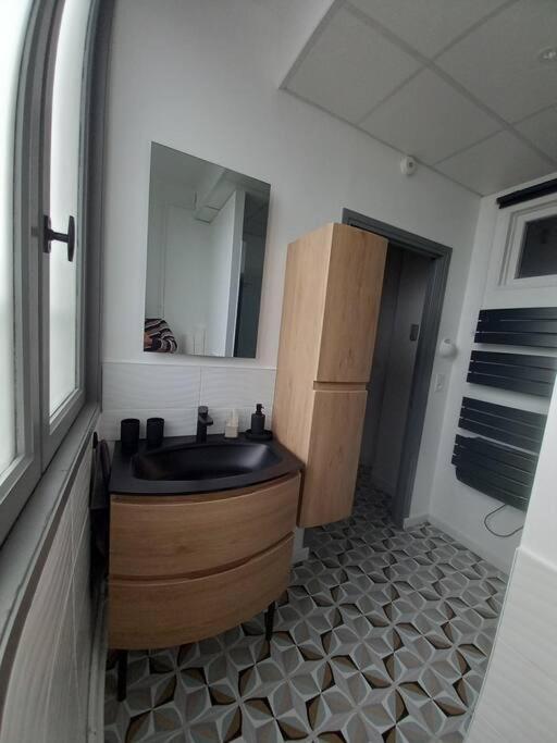 Apartment T2 Renove Et Climatise Chez Cathy *